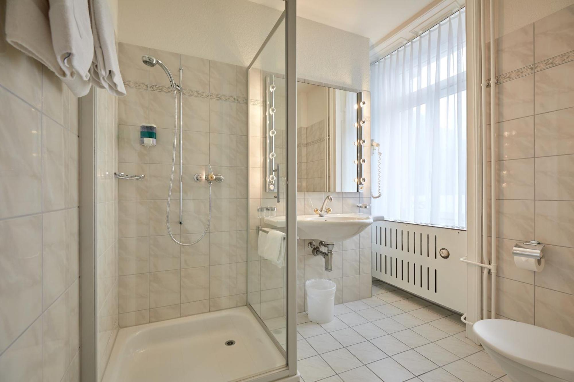 ברונן Hotel Schmid & Alfa חדר תמונה