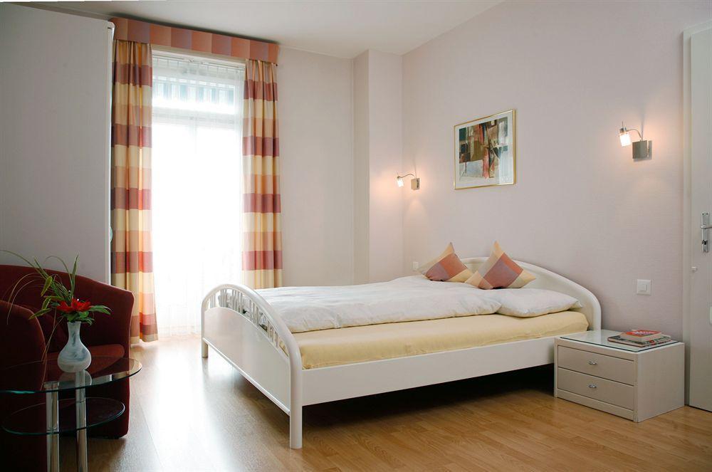 ברונן Hotel Schmid & Alfa מראה חיצוני תמונה