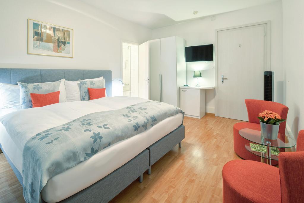 ברונן Hotel Schmid & Alfa מראה חיצוני תמונה